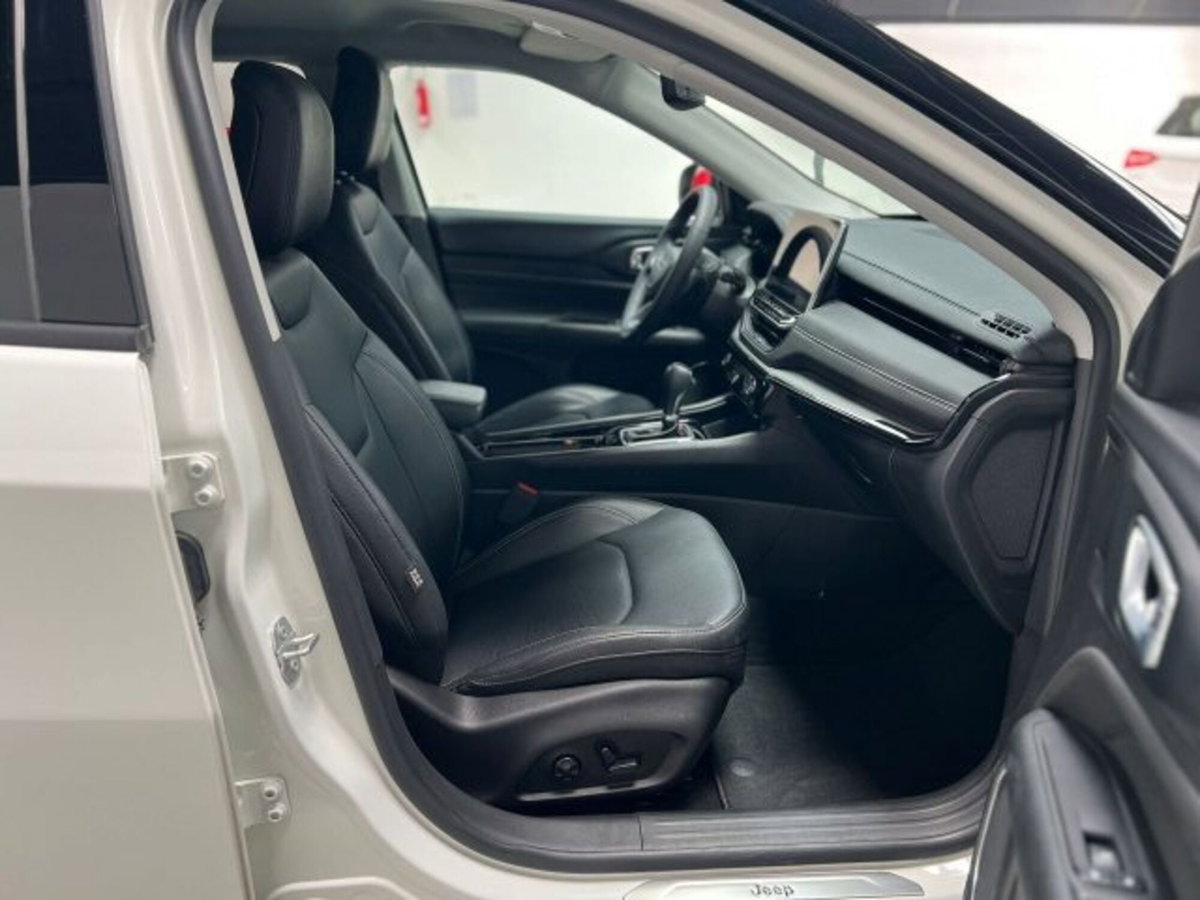 Jeep Compass 1.5 turbo t4 mhev Summit 2wd 130cv dct (11)