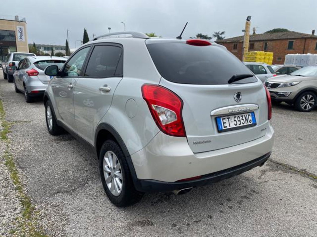 Ssangyong Korando 2.0 e-XDi 149 CV 2WD MT Plus (4)