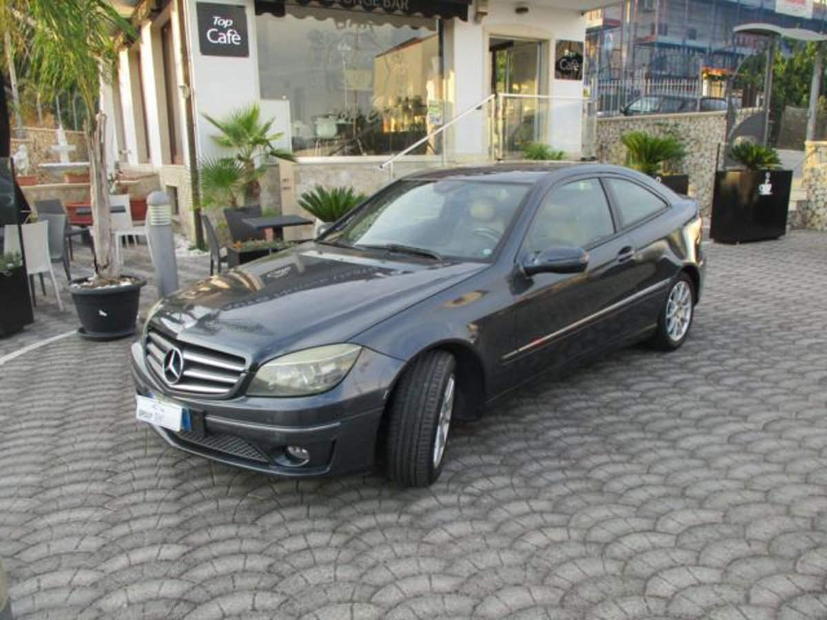 Mercedes-Benz CLC 200 CDI Sport (2)