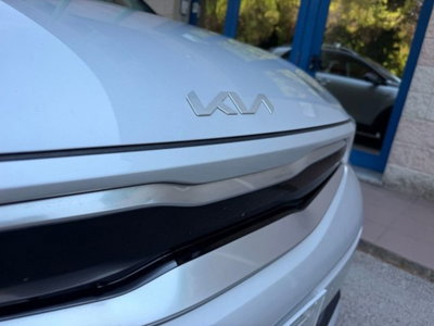 Kia Stonic 1.2 DPI Urban (4)