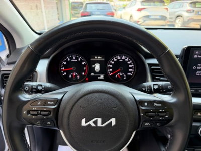 Kia Stonic 1.2 DPI Urban (6)