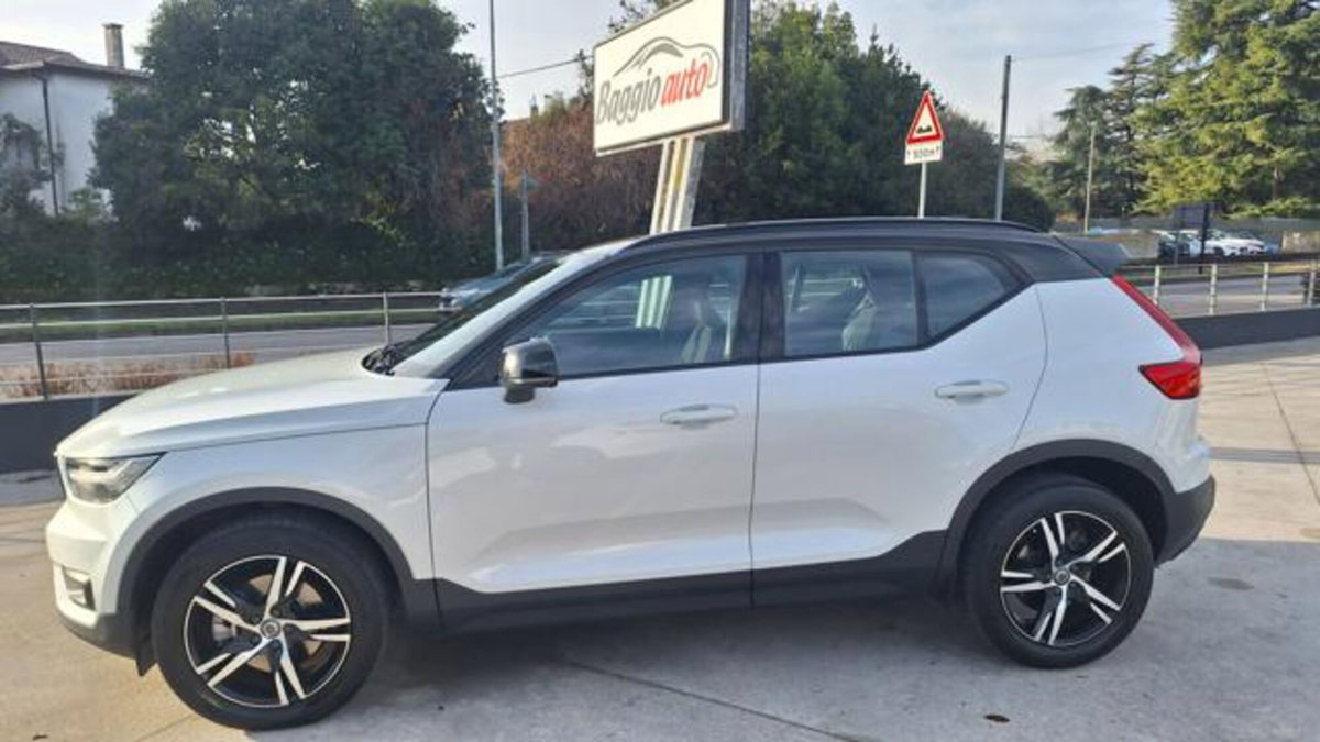 Volvo XC40 D3 AWD Geartronic R-design (16)