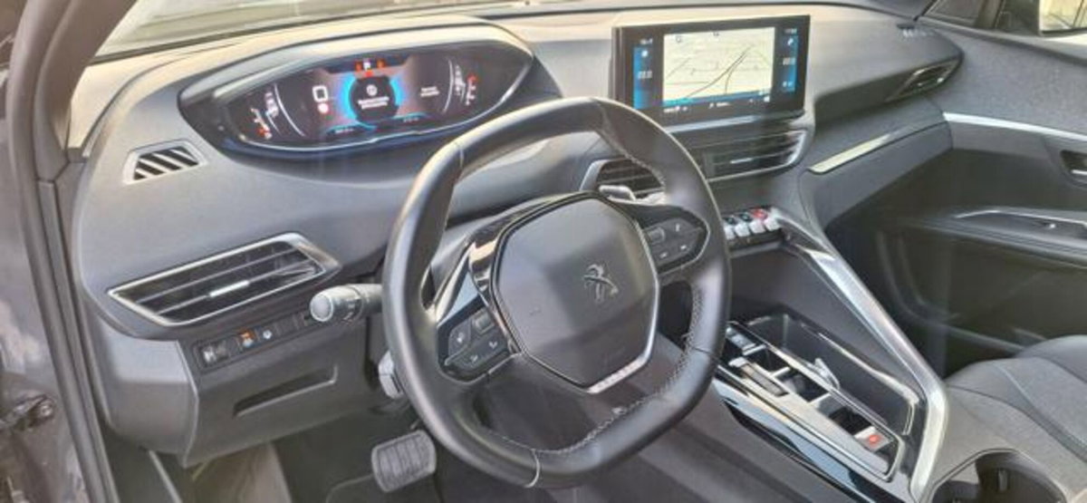 Peugeot 3008 BlueHDi 130 S&S EAT8 Allure Pack (19)