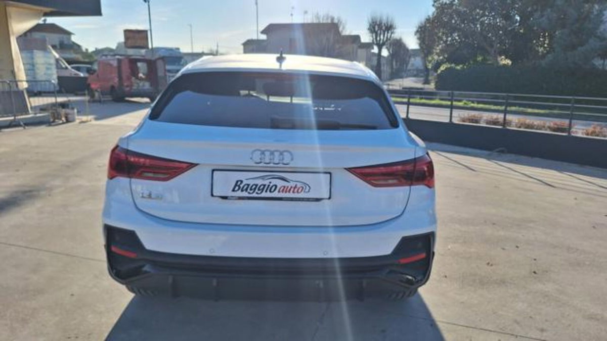 Audi Q3 Sportback 35 TDI S line edition (16)