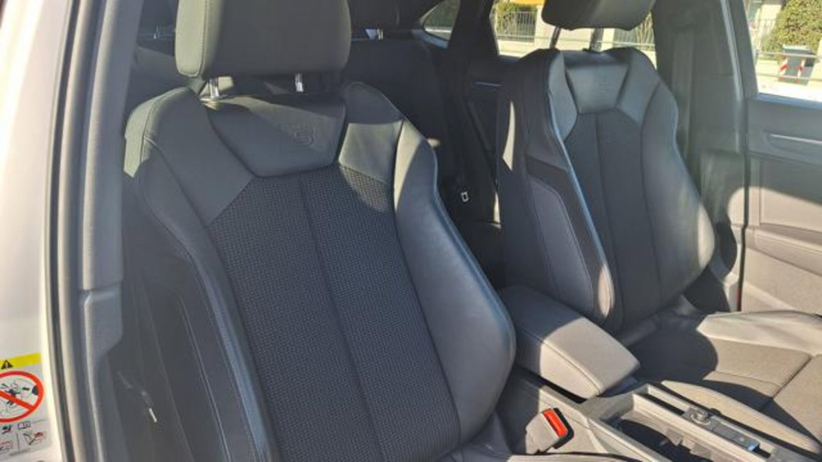 Audi Q3 Sportback 35 TDI S line edition (18)