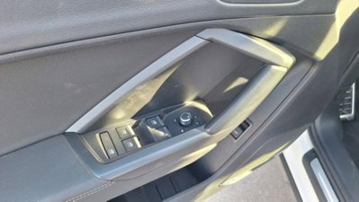 Audi Q3 Sportback 35 TDI S line edition (9)