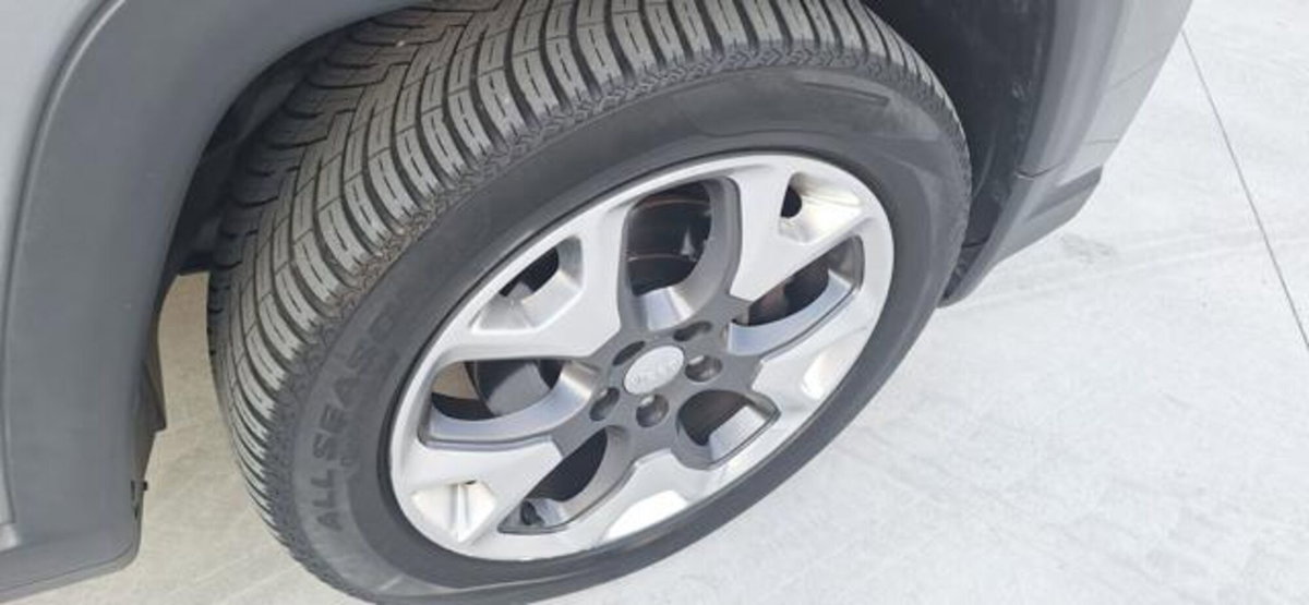 Jeep Compass 1.6 Multijet II 2WD Limited (5)