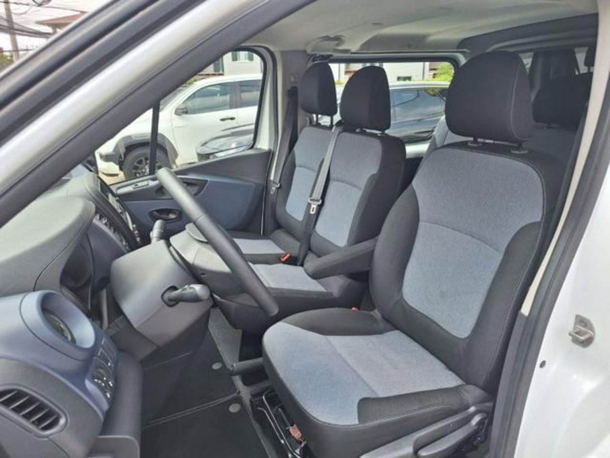 Opel Vivaro Furgone 29 1.6 CDTI 120CV S&S PL-TN Combi (15)