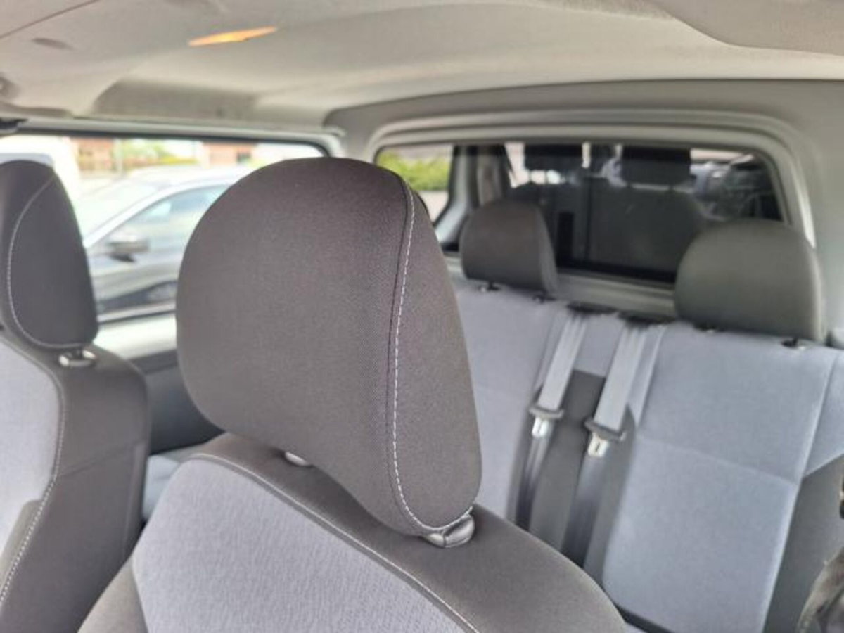 Opel Vivaro Furgone 29 1.6 CDTI 120CV S&S PL-TN Combi (16)