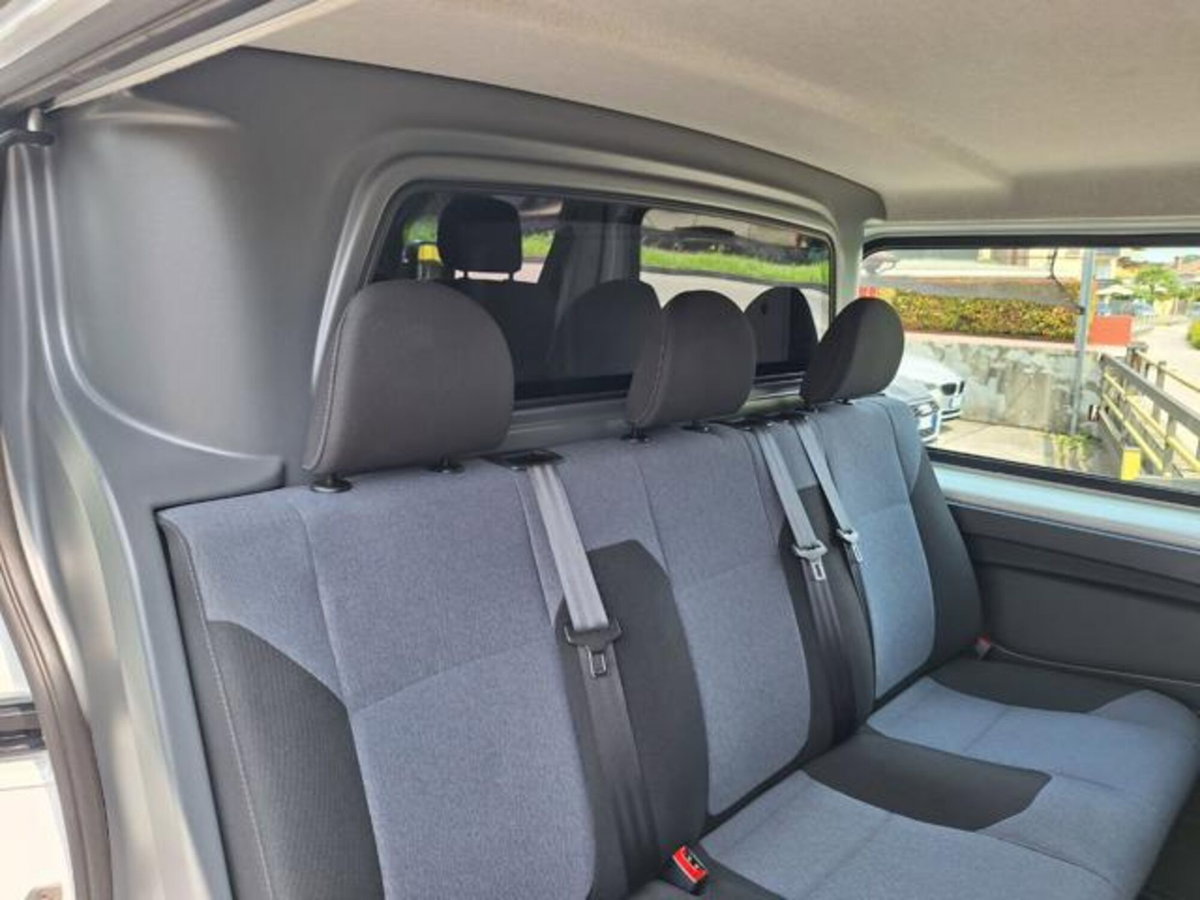 Opel Vivaro Furgone 29 1.6 CDTI 120CV S&S PL-TN Combi (3)