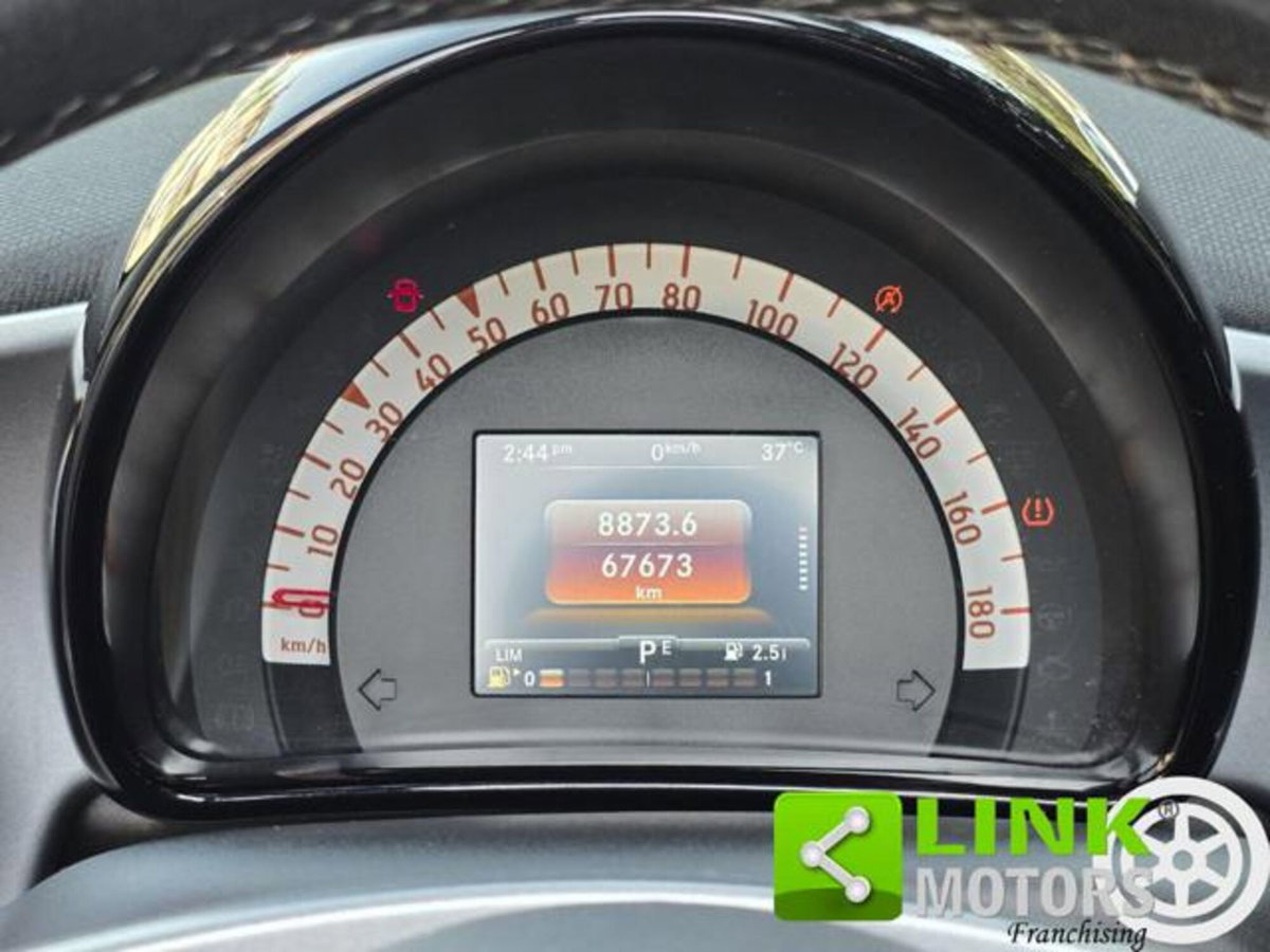 smart Fortwo Cabrio 90 0.9 T twinamic cabrio Passion (11)