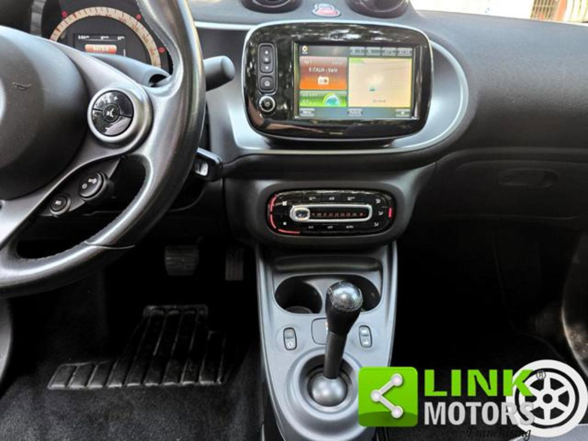 smart Fortwo Cabrio 90 0.9 T twinamic cabrio Passion (19)