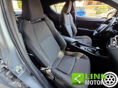 Toyota Toyota C-HR 1.8 hev Active fwd e-cvt (10)