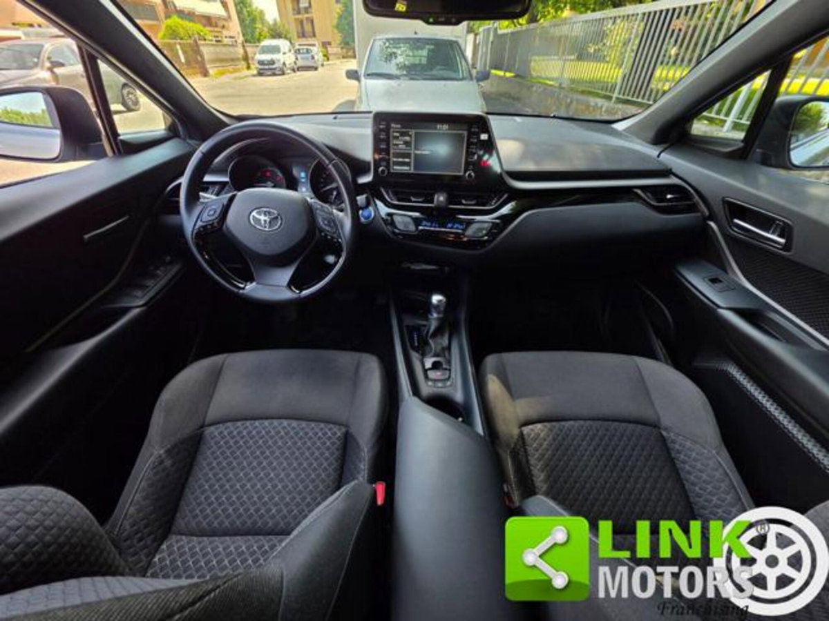 Toyota Toyota C-HR 1.8 hev Active fwd e-cvt (5)