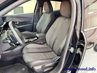 Peugeot 2008 BlueHDi 130 S&S EAT8 Allure Pack (11)