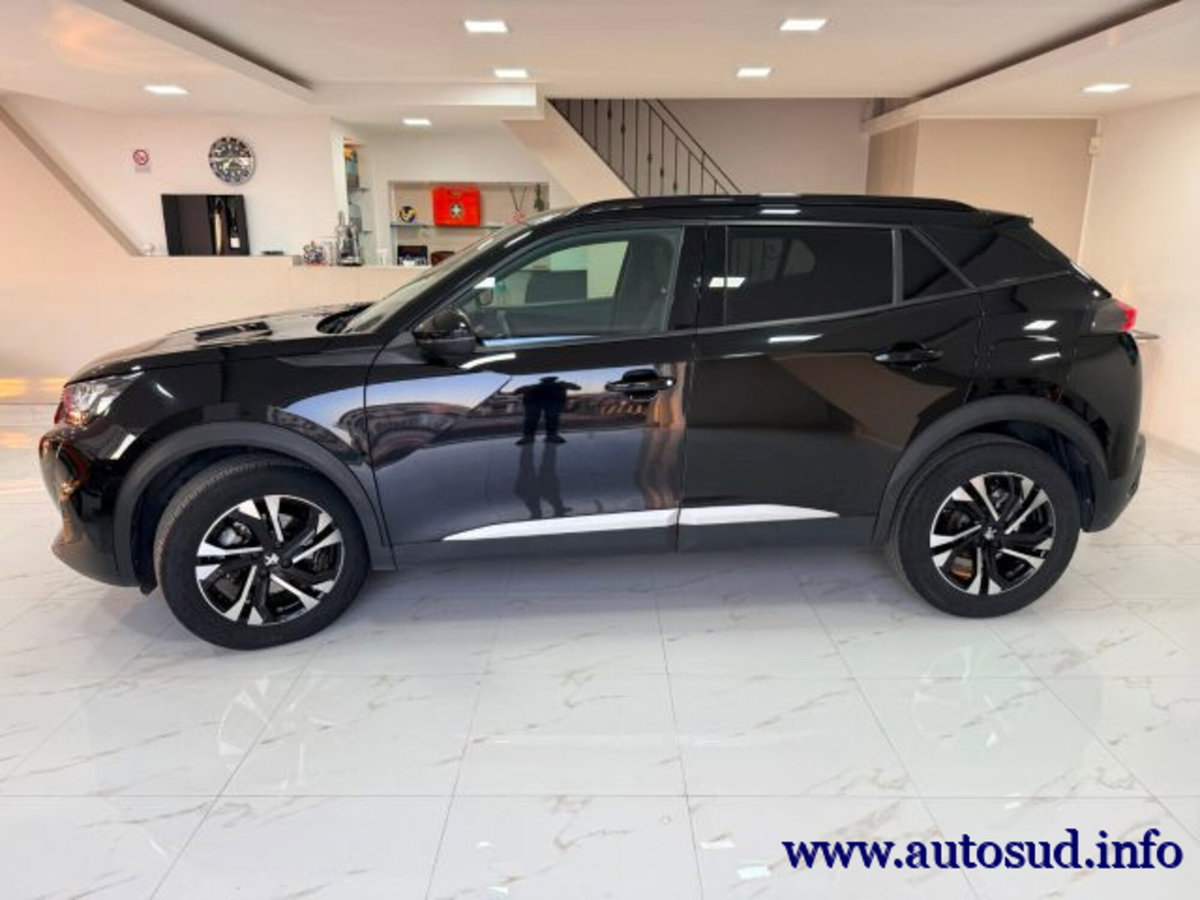 Peugeot 2008 BlueHDi 130 S&S EAT8 Allure Pack (4)