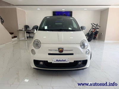 Abarth 500 Cabrio 1.4 Turbo T-Jet MTA (2)
