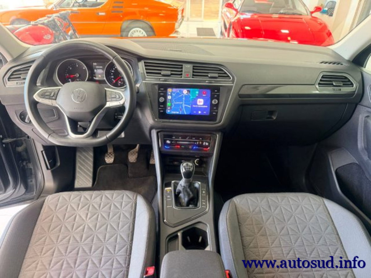 Volkswagen Tiguan 2.0 TDI SCR Life (15)