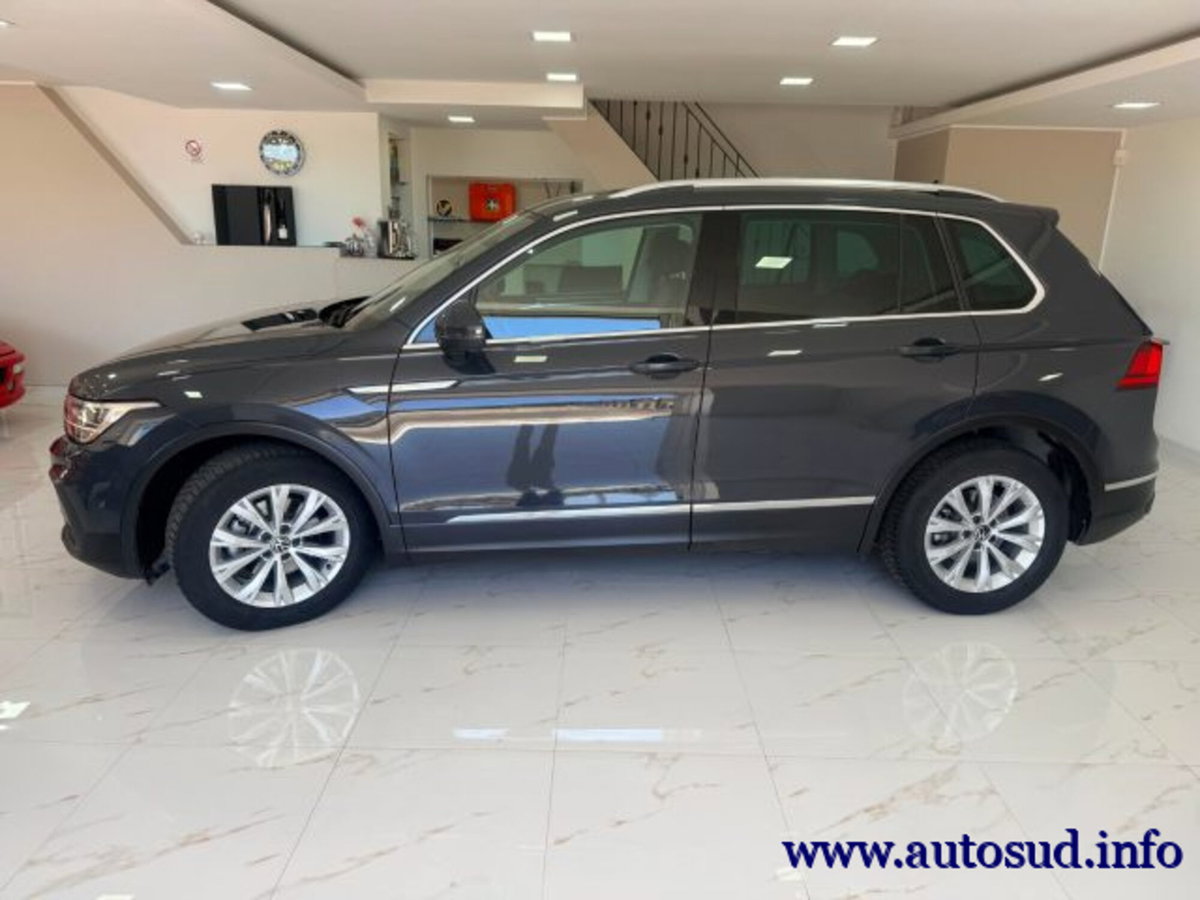 Volkswagen Tiguan 2.0 TDI SCR Life (4)