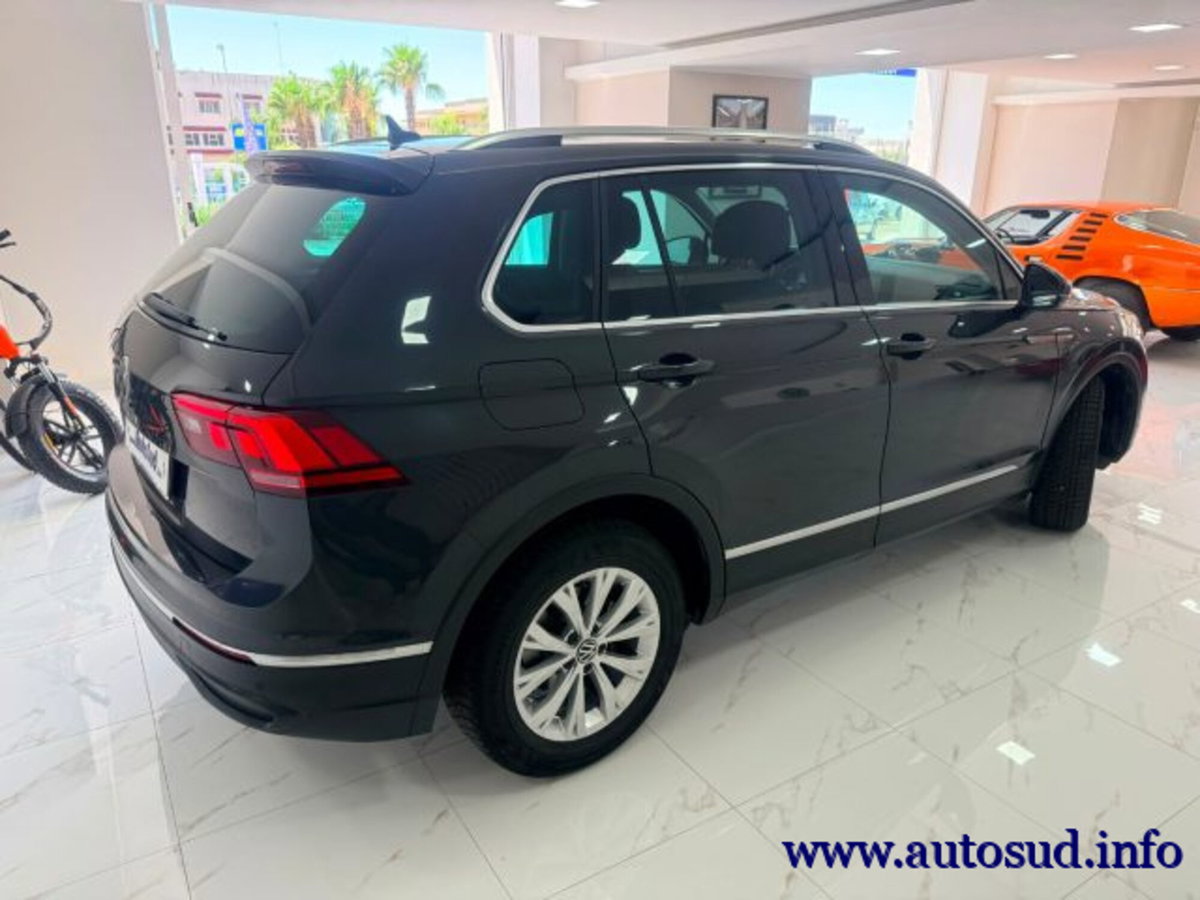 Volkswagen Tiguan 2.0 TDI SCR Life (6)