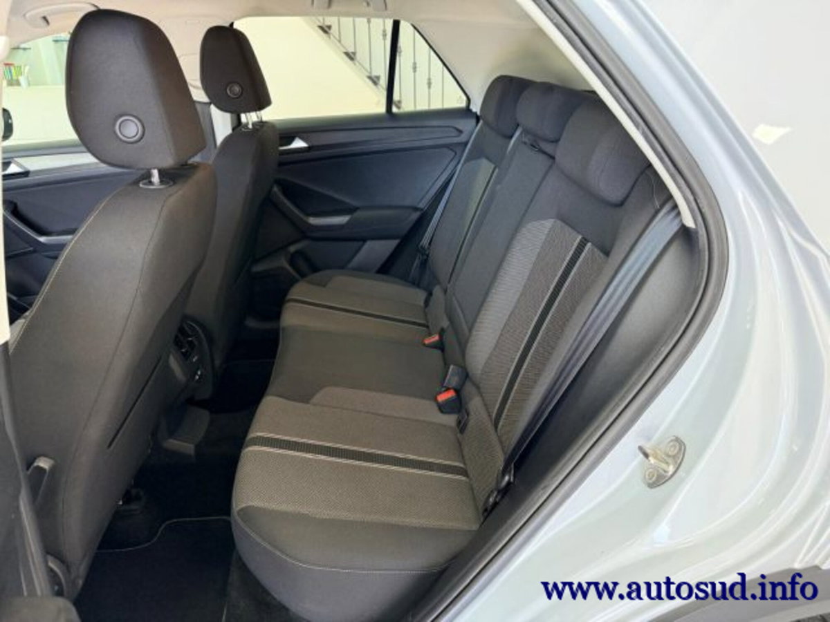 Volkswagen T-Roc 2.0 TDI SCR 150 CV DSG Advanced BlueMotion Technology (17)