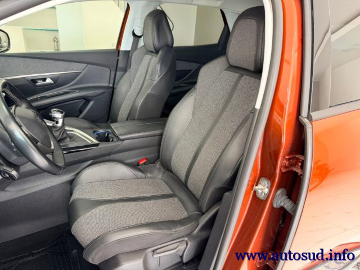 Peugeot 3008 BlueHDi 130 S&S Allure (11)