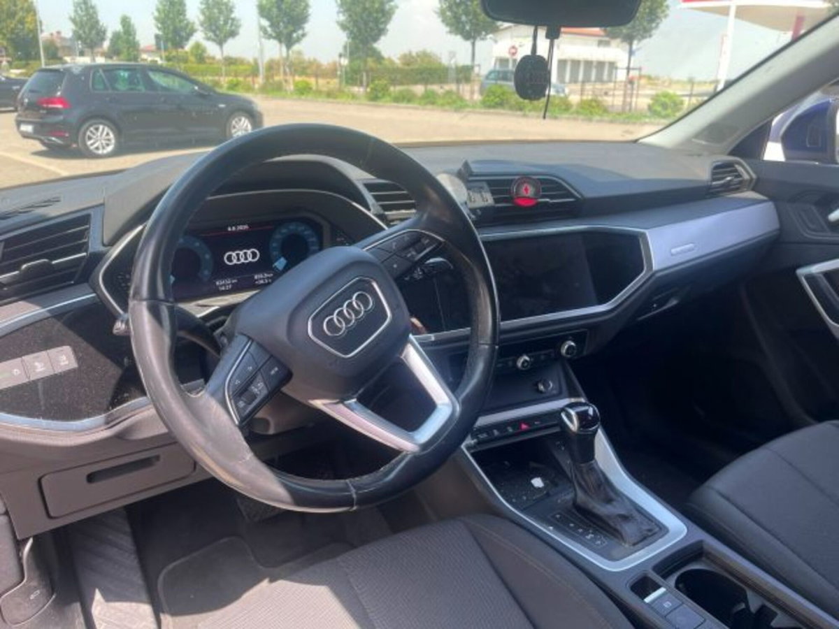 Audi Q3 Sportback 35 TDI quattro S tronic S line edition (7)