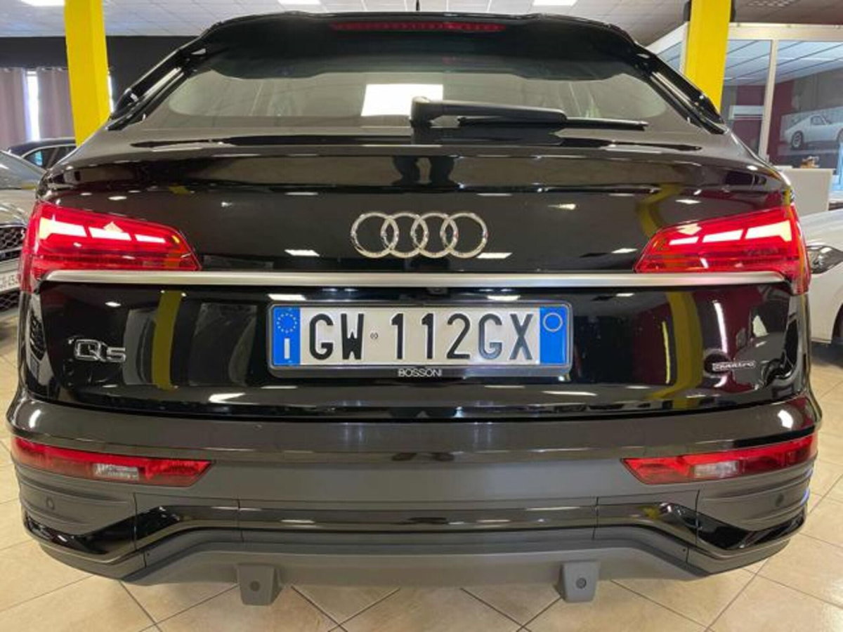 Audi Q5 Sportback Sportback 40 2.0 tdi mhev 12V quattro s-tronic (5)