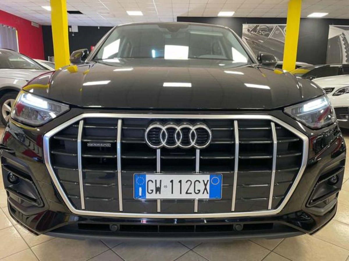 Audi Q5 Sportback Sportback 40 2.0 tdi mhev 12V quattro s-tronic