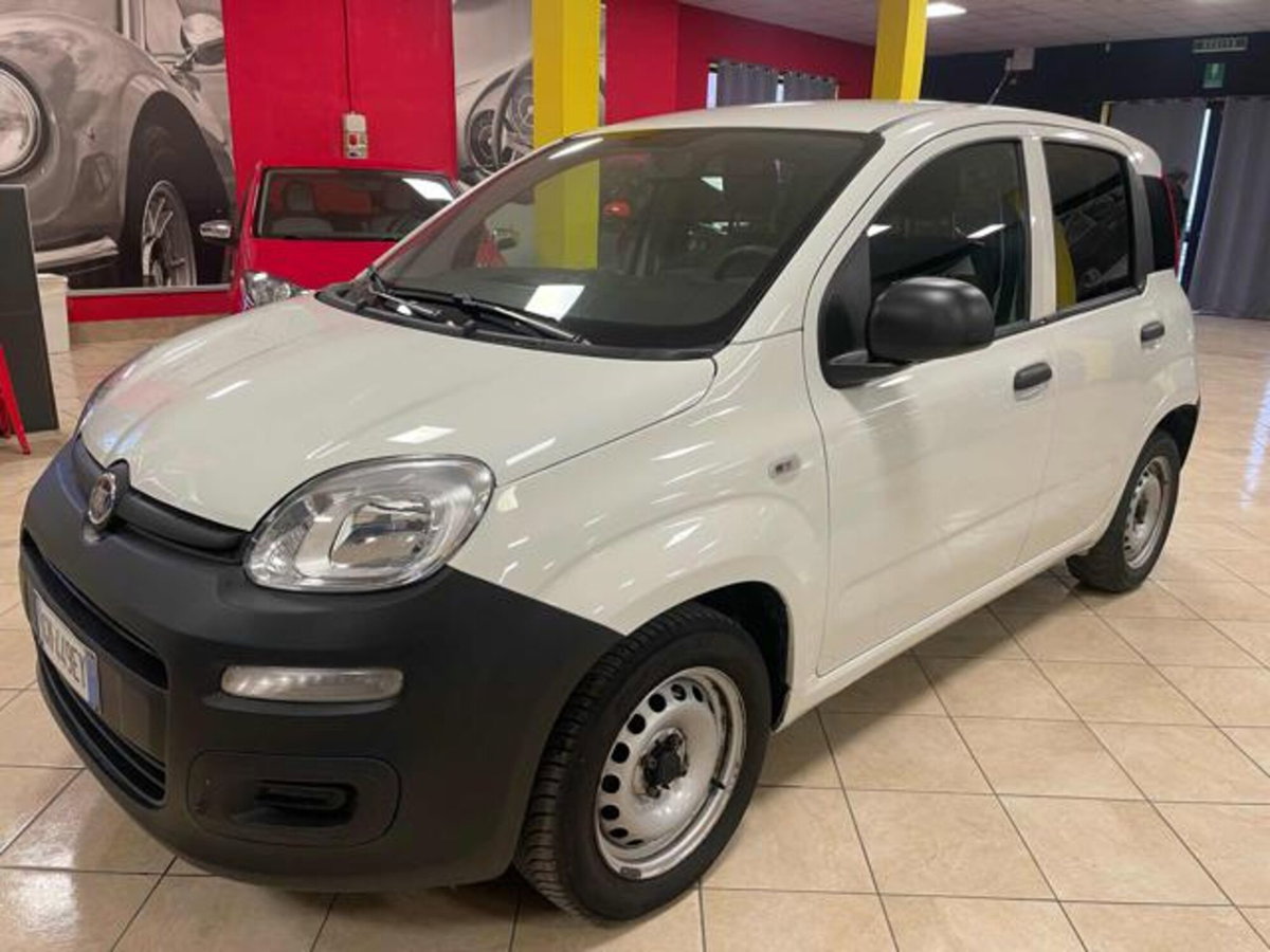 Fiat Panda 1.0 firefly hybrid s&s 70cv 5p.ti (4)