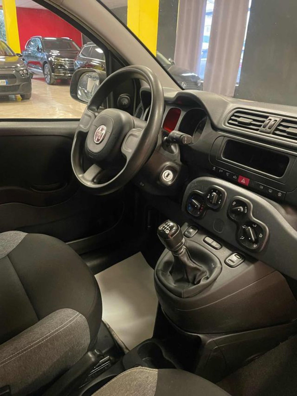 Fiat Panda 1.0 firefly hybrid s&s 70cv 5p.ti (8)