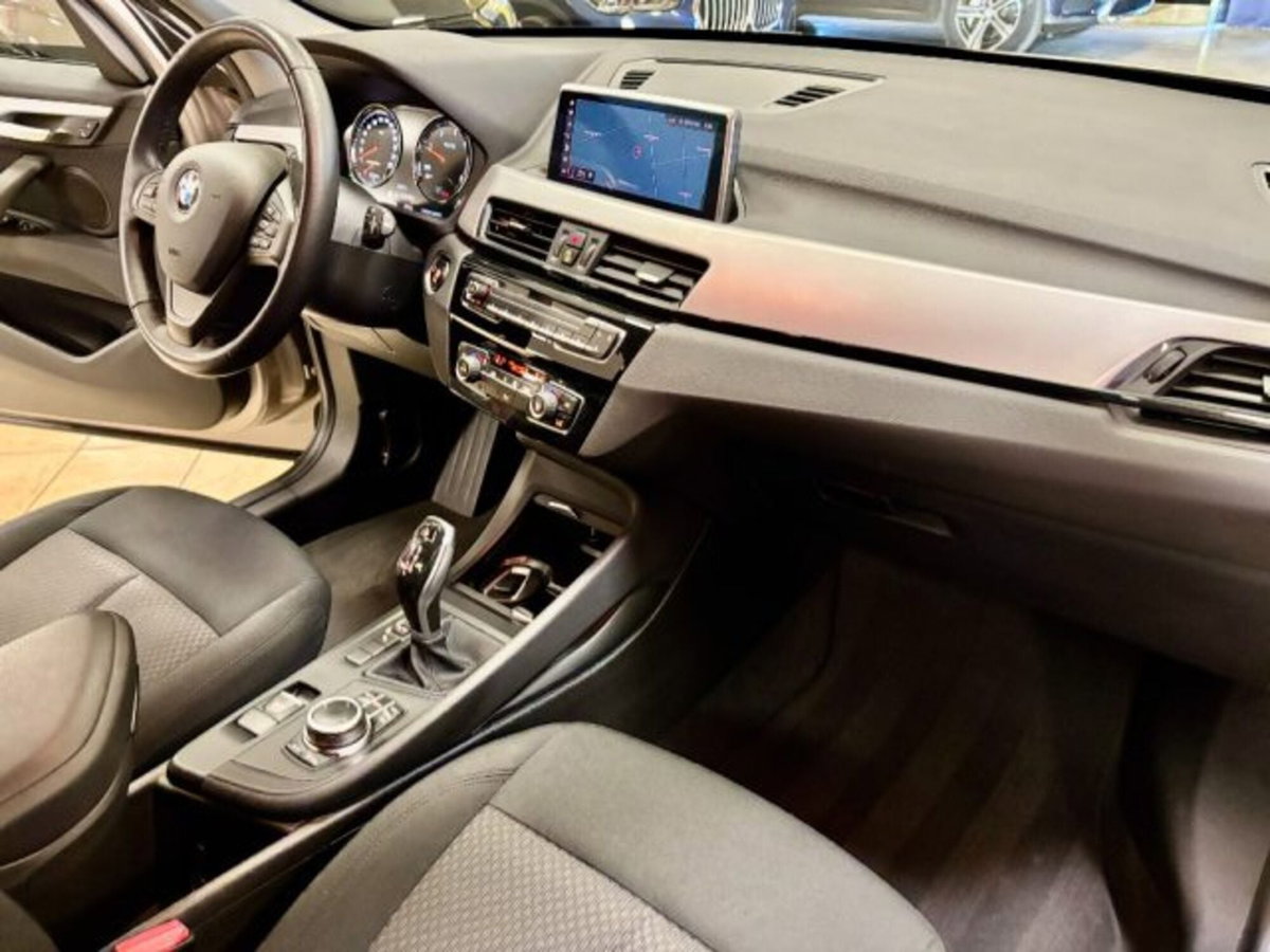 BMW X1 sDrive20d Business Advantage (12)