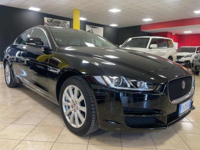 Jaguar XE 2.0 D 180 CV aut. Pure usata