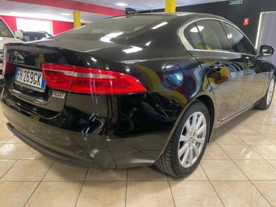 Jaguar XE 2.0 D 180 CV aut. Pure (12)