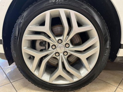 Land Rover Range Rover Evoque 2.0D I4 204 CV AWD Auto R-Dynamic (5)
