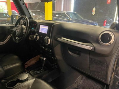 Jeep Wrangler Unlimited 2.8 CRD DPF Sahara (5)