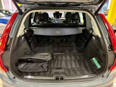 Volvo XC90 D5 AWD Geartronic 7 posti Kinetic (10)