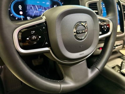 Volvo XC90 D5 AWD Geartronic 7 posti Kinetic (12)