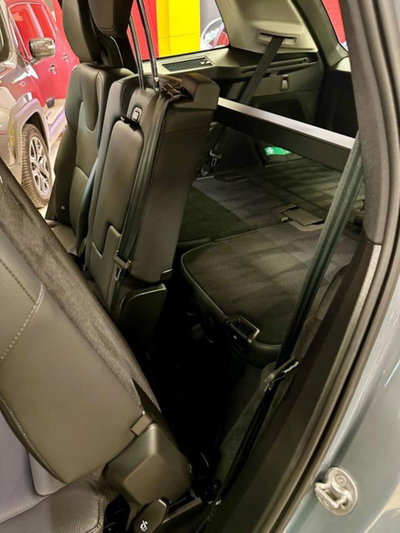 Volvo XC90 D5 AWD Geartronic 7 posti Kinetic (16)