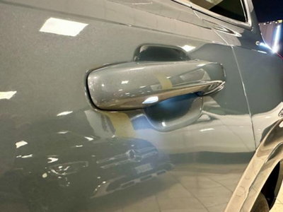 Volvo XC90 D5 AWD Geartronic 7 posti Kinetic (17)