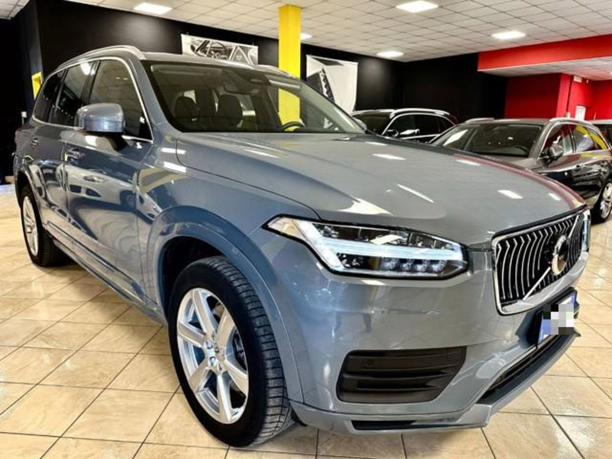 Volvo XC90 D5 AWD Geartronic 7 posti Kinetic (3)