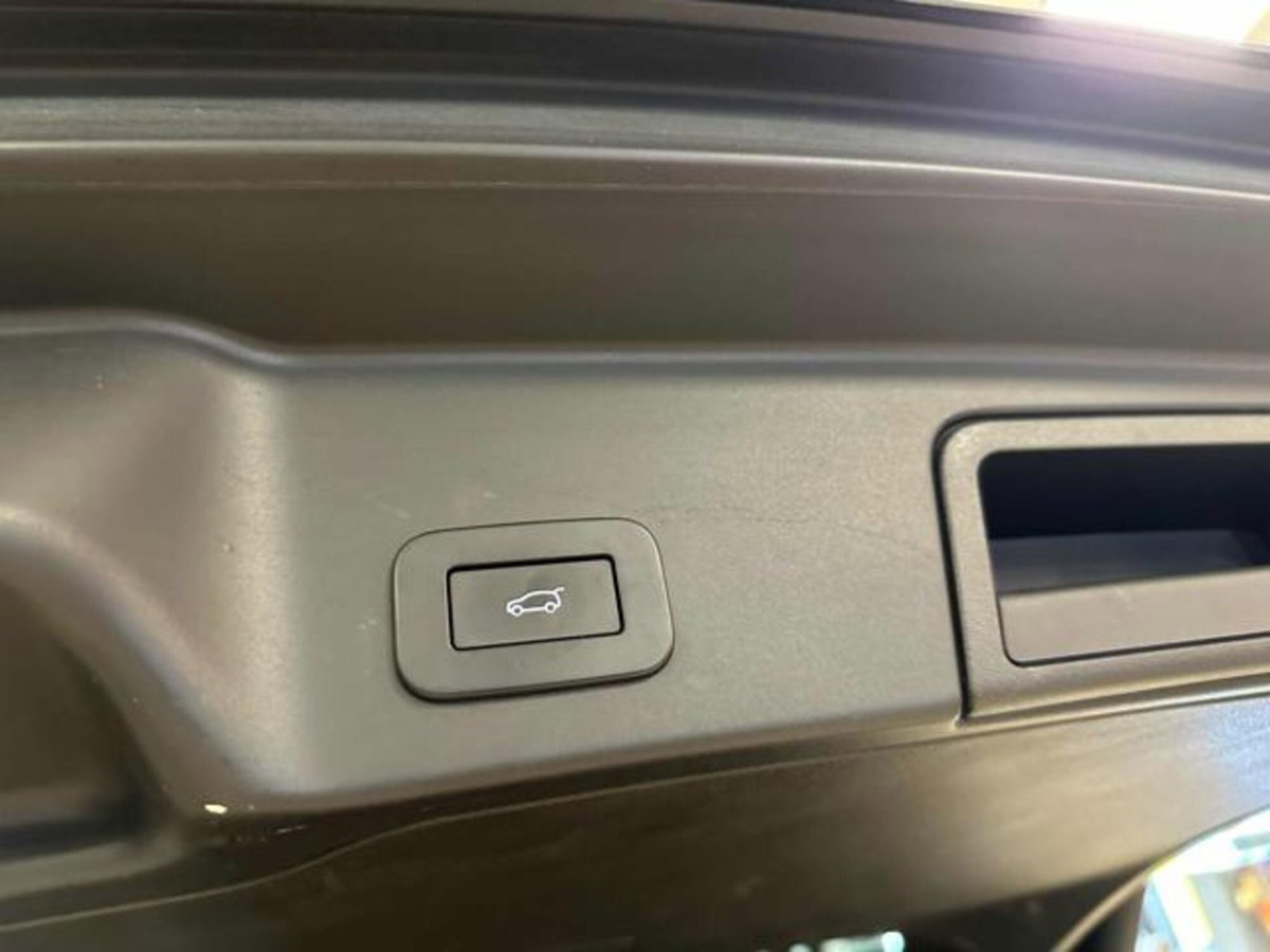Land Rover Range Rover Evoque 2.0D I4 163 CV AWD Auto S (13)