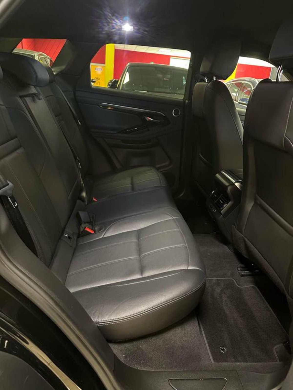 Land Rover Range Rover Evoque 2.0D I4 163 CV AWD Auto S (19)