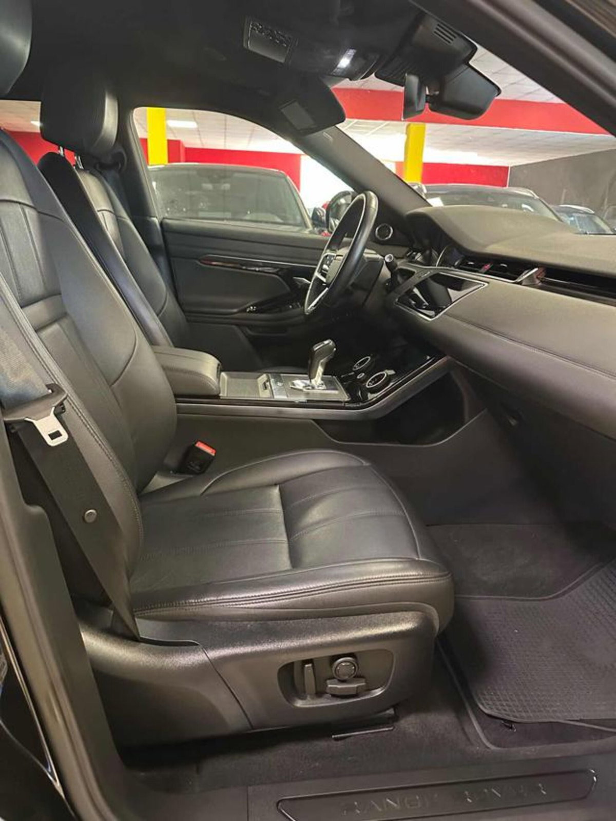Land Rover Range Rover Evoque 2.0D I4 163 CV AWD Auto S (20)