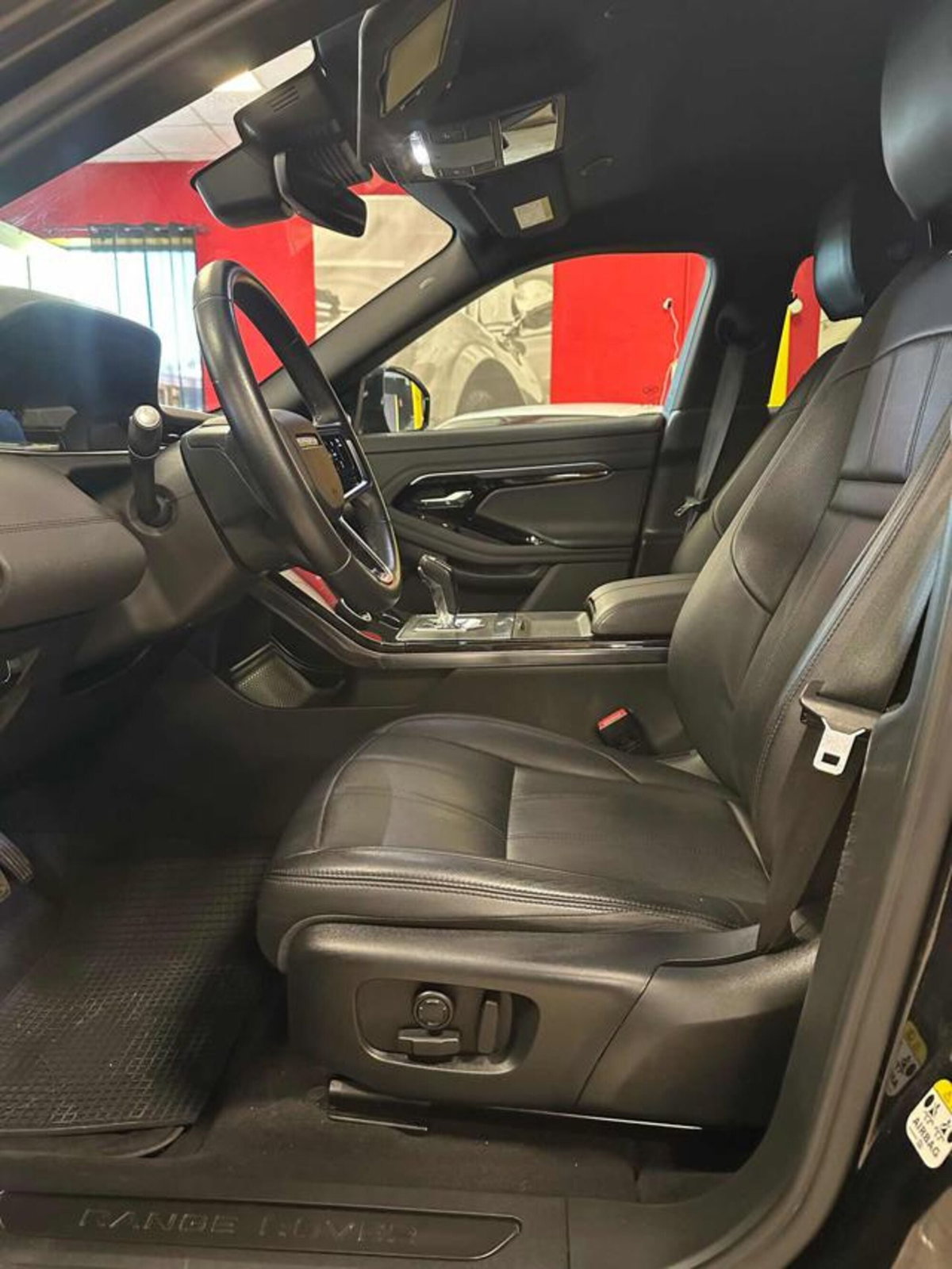 Land Rover Range Rover Evoque 2.0D I4 163 CV AWD Auto S (7)