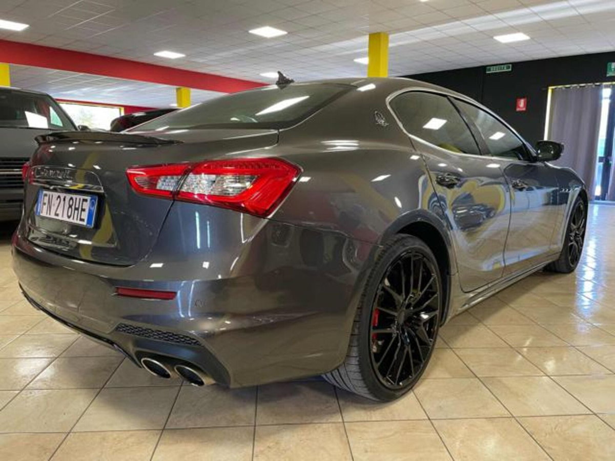 Maserati Ghibli Ghibli V6 Modena (3)
