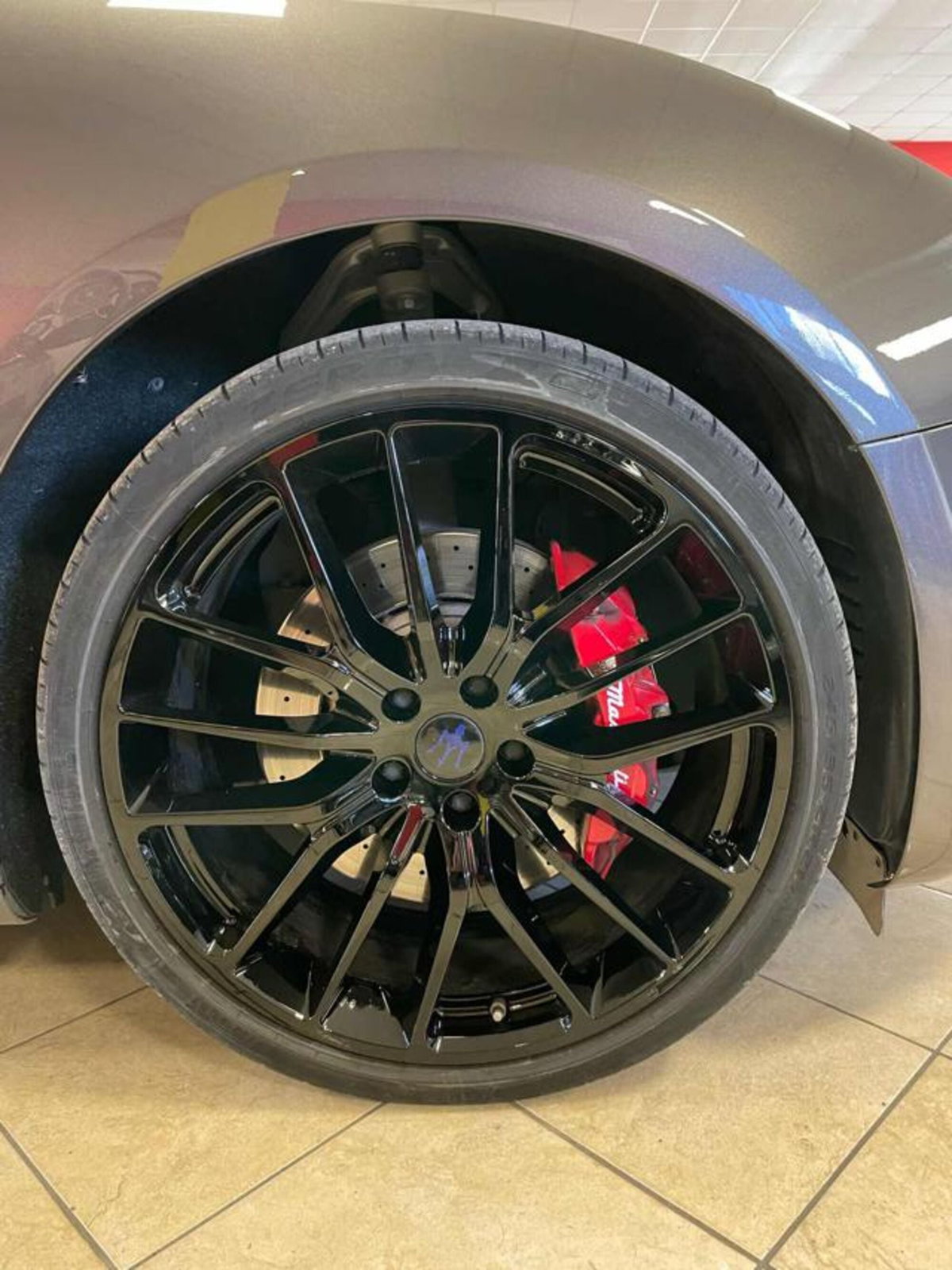 Maserati Ghibli Ghibli V6 Modena (9)