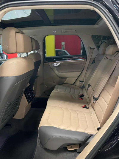 Volkswagen Touareg 3.0 V6 TDI 286 CV SCR (14)