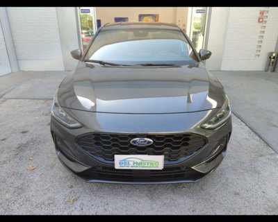 Ford Focus 1.0 EcoBoost Hybrid 125 CV Power. 5p. ST-Line Style (2)