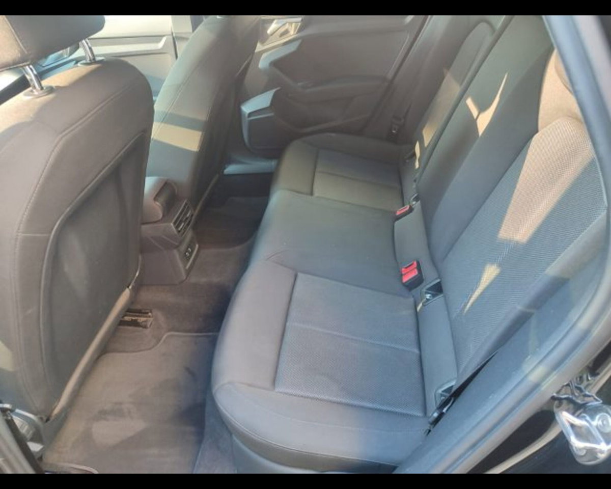 Audi A3 Sportback 30 TDI S line edition (13)
